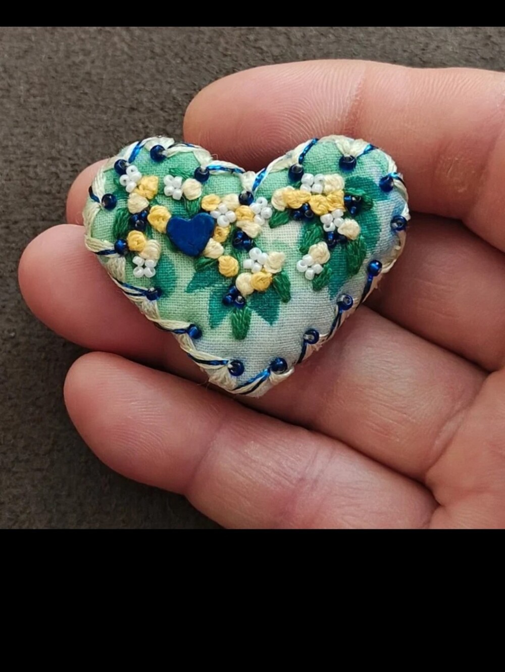 Hand-Embroidered Cottagecore Floral Heart Brooch Pin.